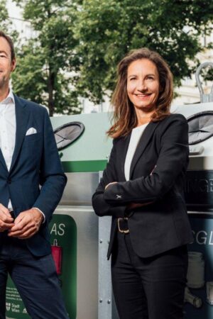 Harald Hauke und Eva Koller, Austria Glas Recycling (Fotograf: Daniel Willinger) Harald Hauke und Eva Koller, Austria Glas Recycling (Fotograf: Daniel Willinger)