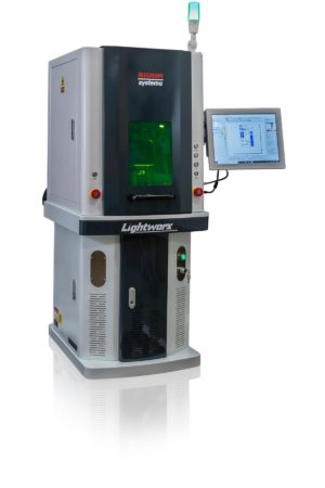 Lightworx - Faserlaser mit Arbeitsstation (Foto: Bluhm Systeme) Lightworx - Faserlaser mit Arbeitsstation (Foto: Bluhm Systeme)