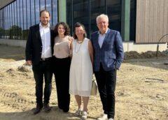 Dr. Marietta Ulrich-Horn und Dr. Rainer Ulrich übernehmen die Anteile von Karin Ulrich und Dr. Karl Ulrich (Foto: Ulrich Etiketten)