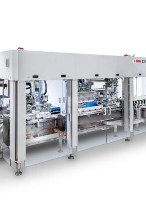 Das multifunktionale Verpackungssystem Advance S334 produziert schnell und flexibel Displaykartons. (© SACMI Packaging & Chocolate) Das multifunktionale Verpackungssystem Advance S334 produziert schnell und flexibel Displaykartons. (© SACMI Packaging & Chocolate)