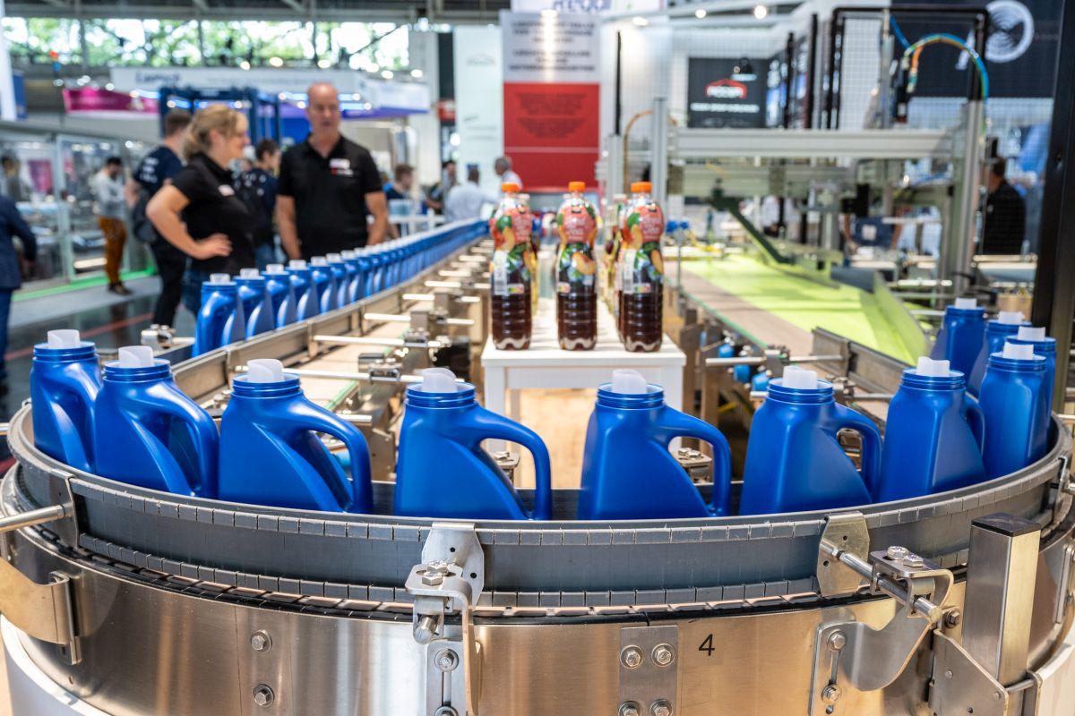 Grow with the flow, Messe München International, München, Weltleitmesse für die Getränke- und Liquid-Food-Industrie, drinktec Grow with the flow, Messe München International, München, Weltleitmesse für die Getränke- und Liquid-Food-Industrie, drinktec